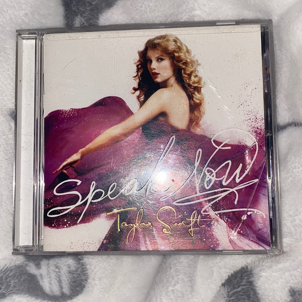 Taylor Swift “Speak Now” CD